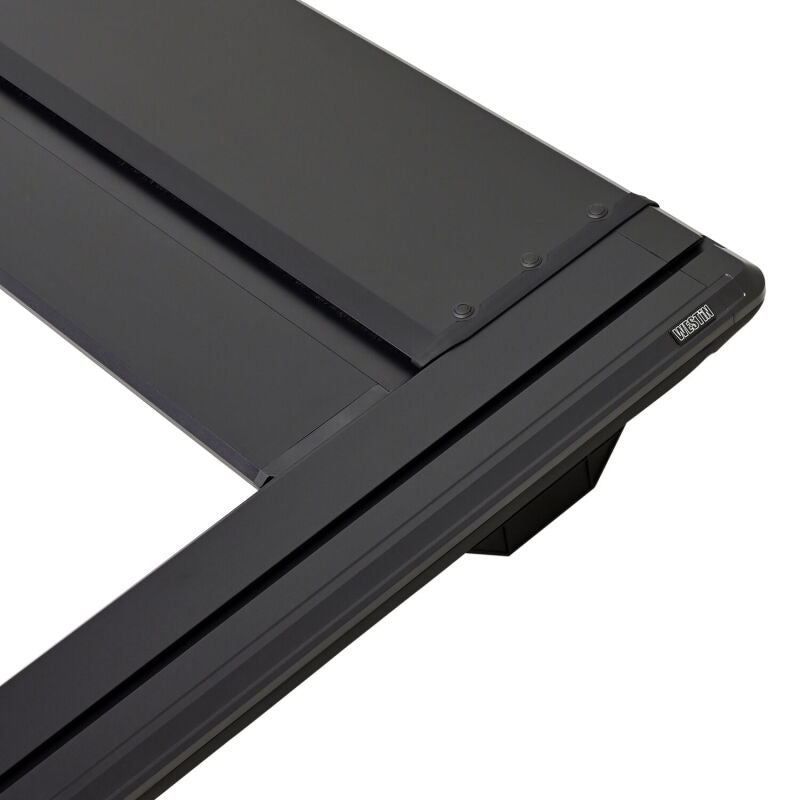 Westin 19-26 GM Silverado/Sierra 1500 5ft 8in Bed Manual Retractable Tonneau Cover - Black