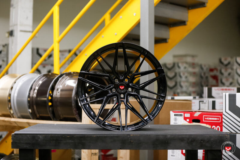 Vossen EVO-5R 20x11 / 5x115 / ET-6 / 71.5 - Gloss Black Wheel