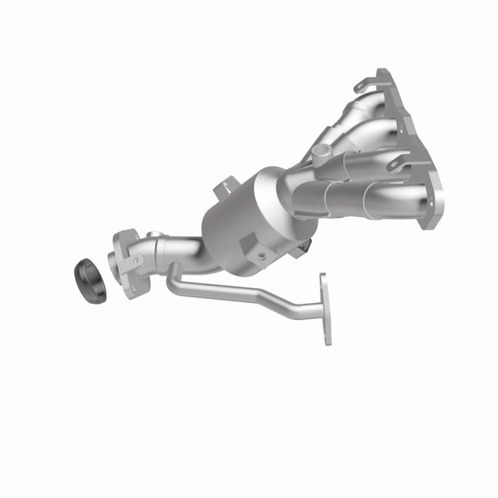 MagnaFlow OEM Grade 12-17 Toyota Prius C Federal / EPA Compliant Manifold Catalytic Converter