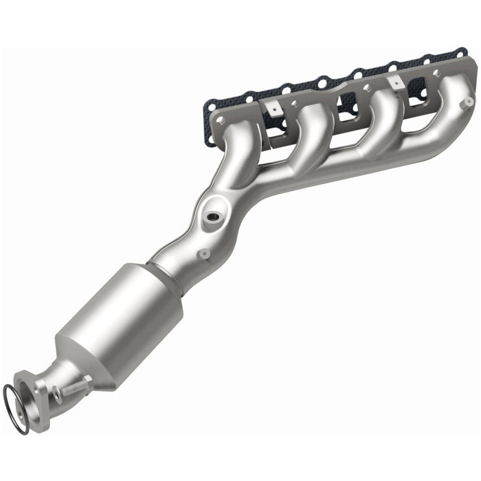 MagnaFlow Conv DF Infiniti/Nissan Truck 8 5.6L P/S Manifold  (49 State)