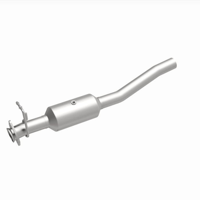 MagnaFlow 16-19 Ford F-53 V10 6.8L Underbody Direct-Fit Catalytic Converter