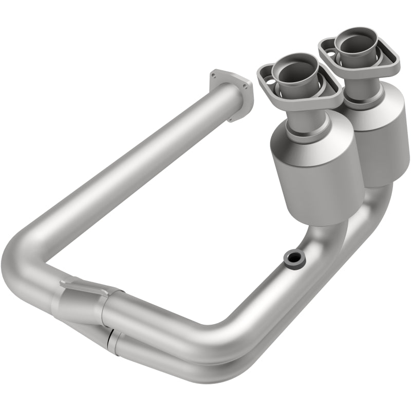MagnaFlow Direct Fit Catalytic Converter 00-04 Jeep Wrangler 4.0L