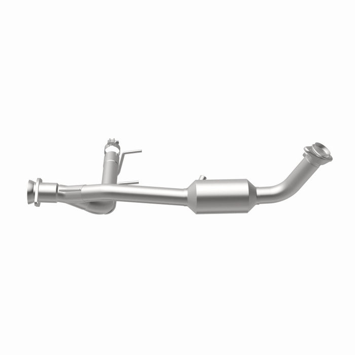 MagnaFlow Conv Direct Fit 05-06 Lincoln Navigator 5.4L w/ 3in Main Piping