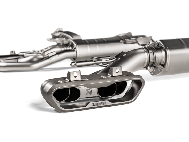 Akrapovic 08-17 Nissan GT-R Evolution Line Cat Back (Titanium) w/ Carbon Tips