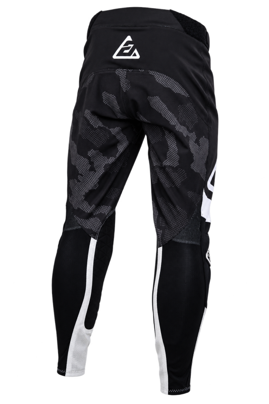 Answer LE Elite Camo Pants Black/White Youth Size - 20