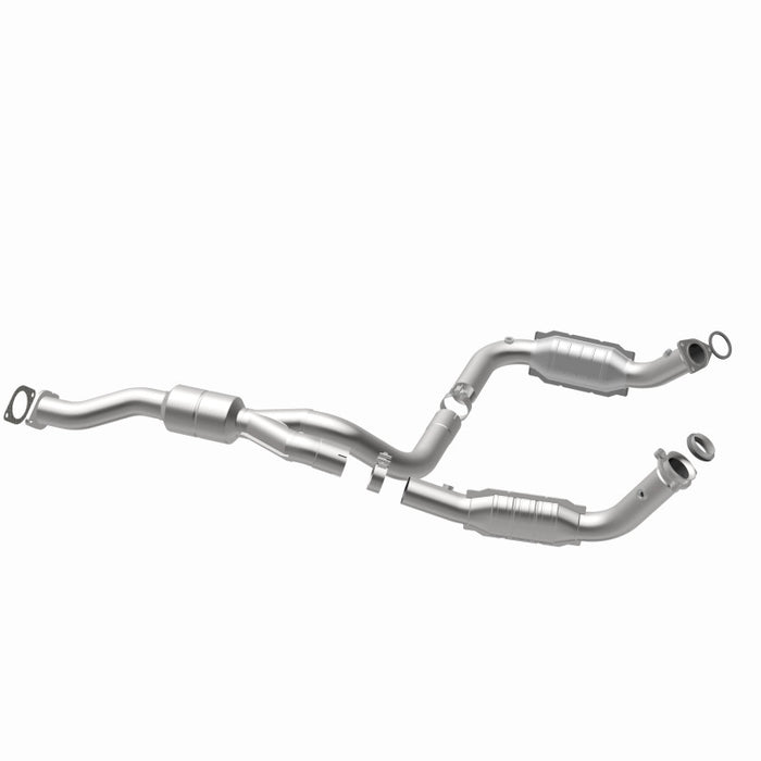 Magnaflow Conv DF 2011-2012 EXPRESS 2500 6.0L 6.0L Underbody