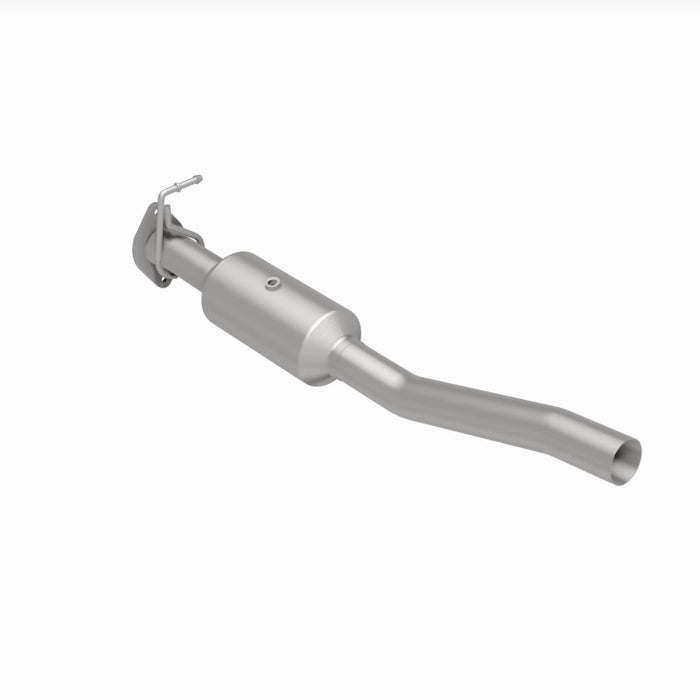 MagnaFlow 16-19 Ford F-53 V10 6.8L Underbody Direct-Fit Catalytic Converter