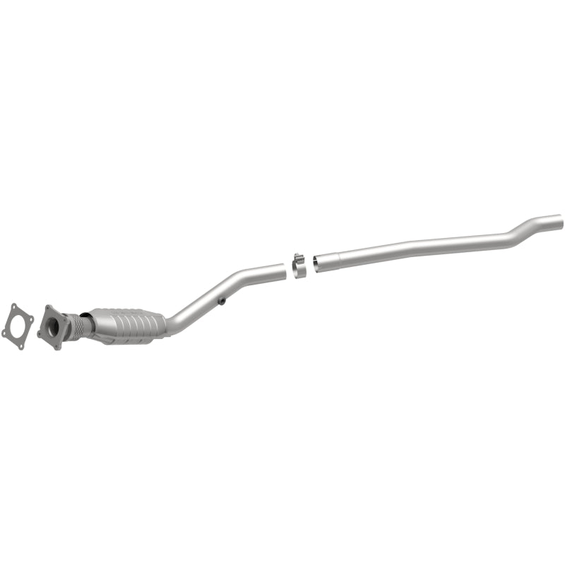 MagnaFlow Direct Fit Catalytic Converter 96-98 Caravan-Voyager 3.3L/