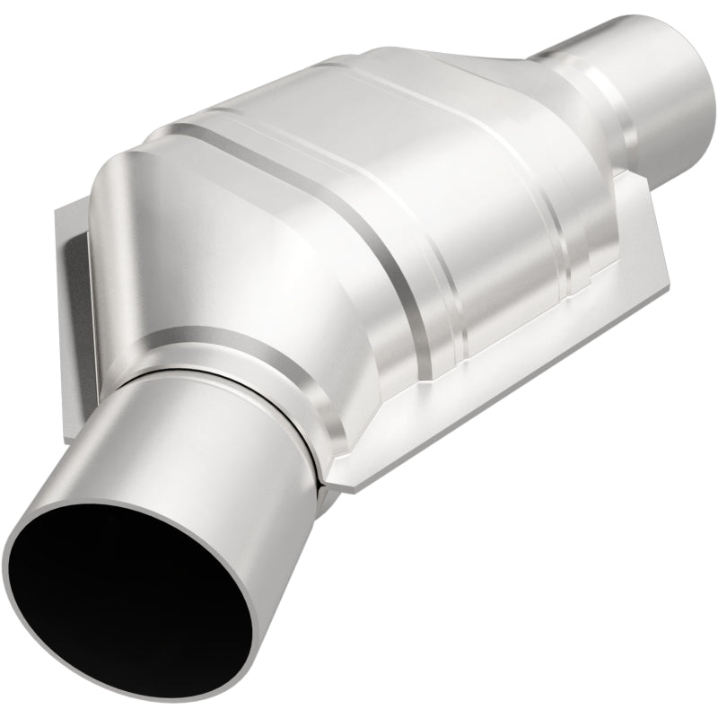 MagnaFlow Universal Catalytic Converter 2.25in Inlet/Outlet Angled Offset/Center Calif OBDII