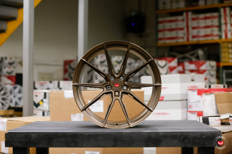 Vossen EVO-2R 21x13 / 5x120 / ET15 - Satin Bronze Wheel - (C8 Z06 - Rear)