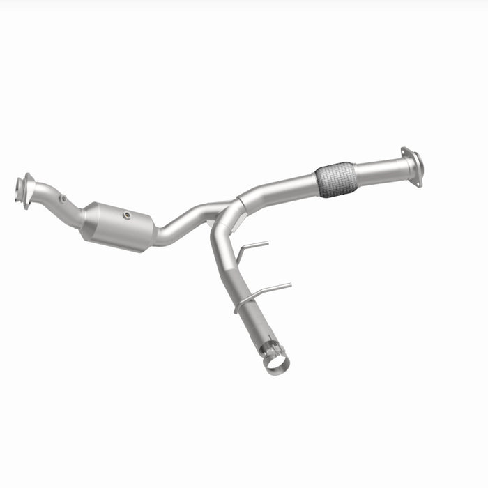 Magnaflow 18-21 Ford Expedition Right Underbody 3.5L Direct Fit Catalytic Converter