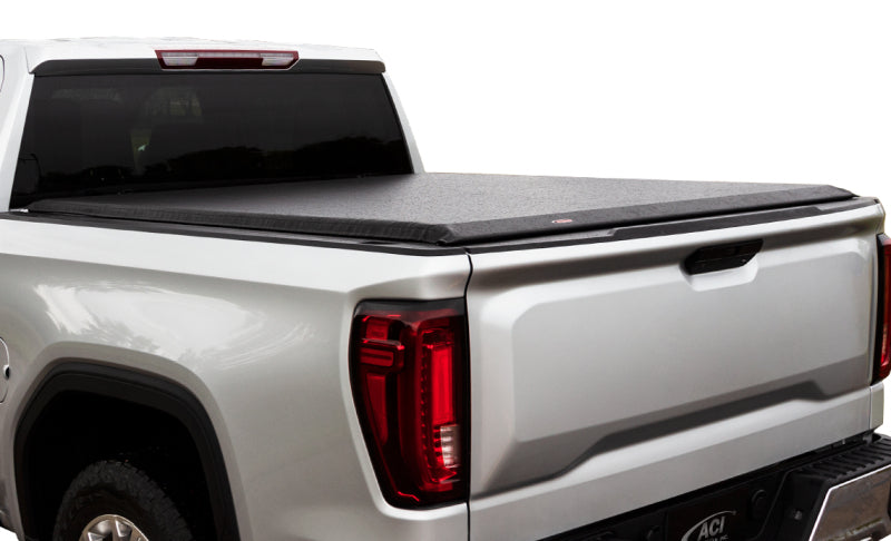 Access Limited 2024 Toyota Tacoma 5ft Bed Roll-Up Bed Cover