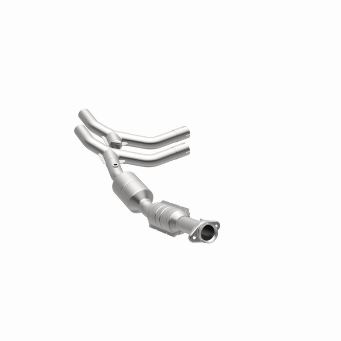 MagnaFlow Conv DF 05-07 Ford E150 4.6L Passenger Side